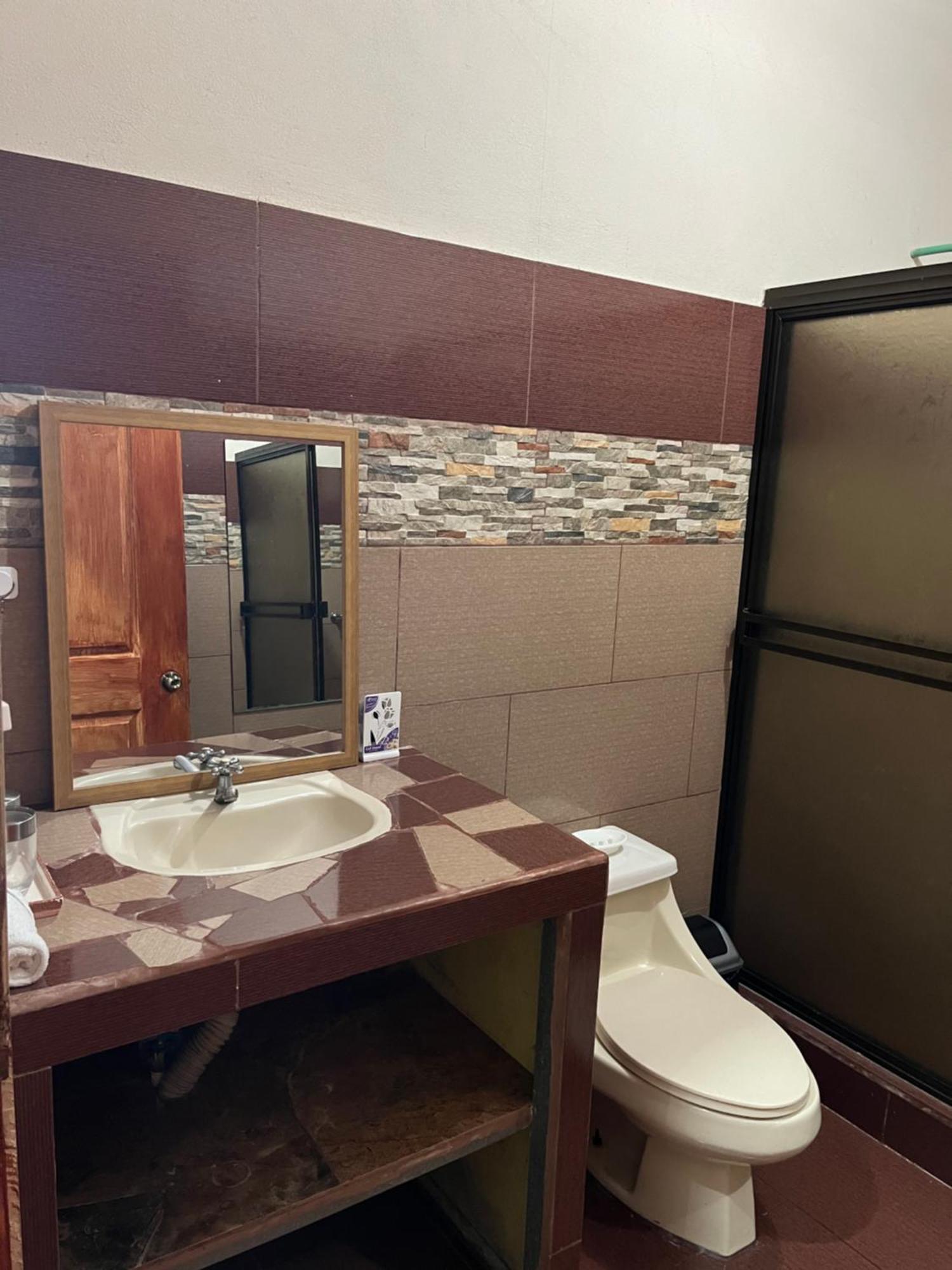 מנואל אנטוניו Casa Escondida Apartments מראה חיצוני תמונה