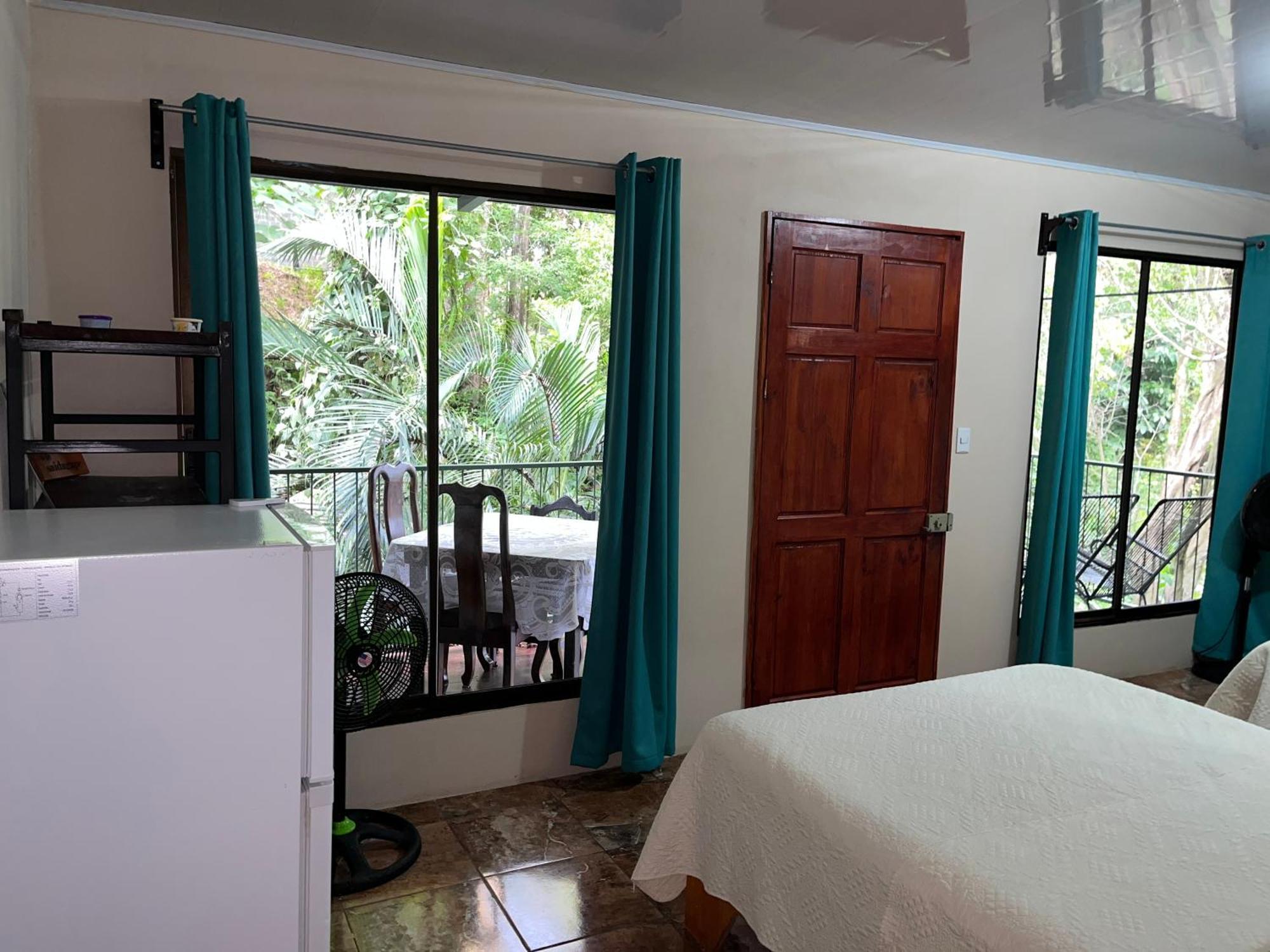 מנואל אנטוניו Casa Escondida Apartments מראה חיצוני תמונה